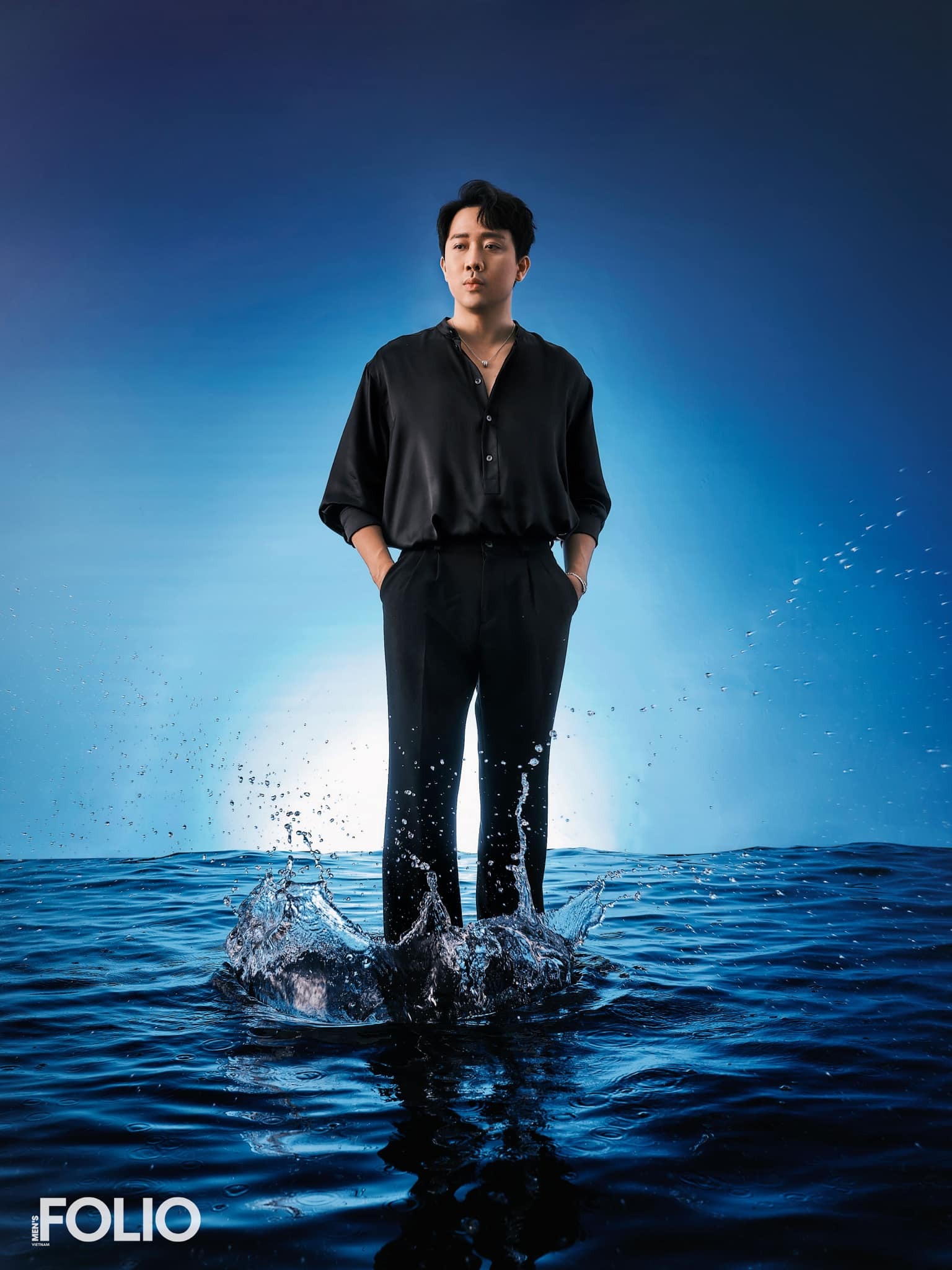 Trấn Thành tung bộ ảnh đậm chất soái ca giữa thời điểm vướng tin đồn với Hari Won - Ảnh 2 Trấn Thành tung bộ ảnh đậm chất soái ca giữa thời điểm vướng tin đồn với Hari Won - Ảnh 2