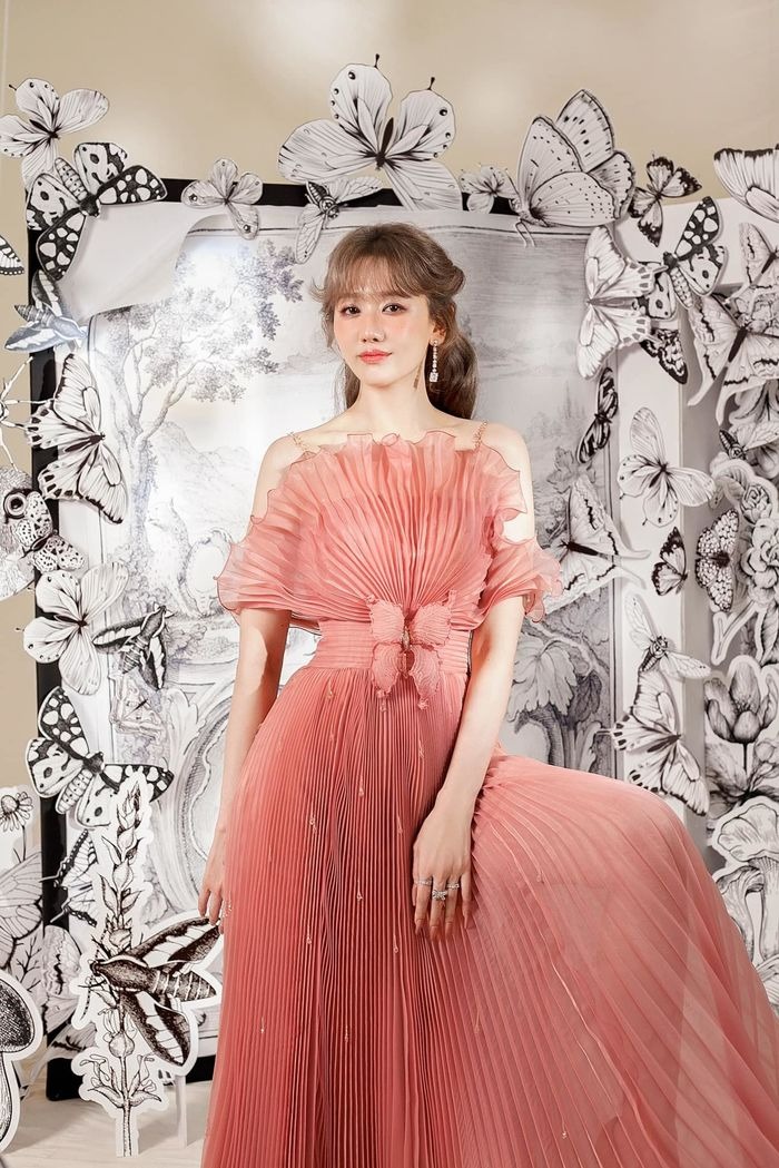 Trấn Thành 'cuồng' bà xã Hari Won khi liên tục có động thái này - Ảnh 1