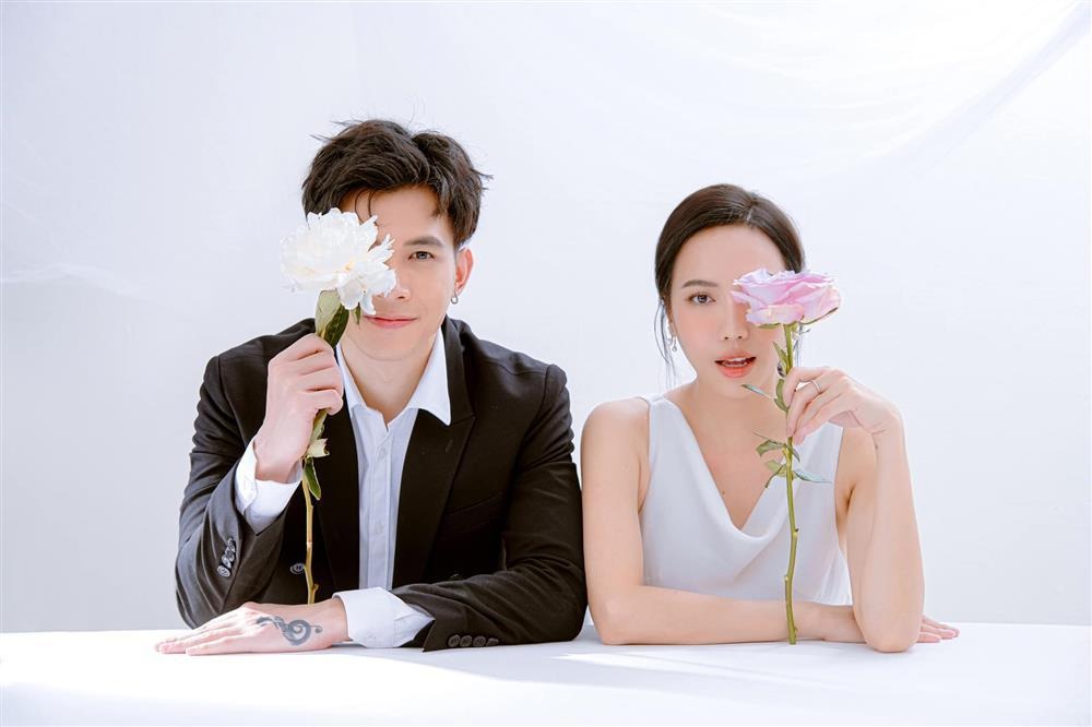 Diệu Nhi lạ lẫm trong bộ ảnh cưới 'tình bể bình' bên Anh Tú từ 3 năm trước - Ảnh 1