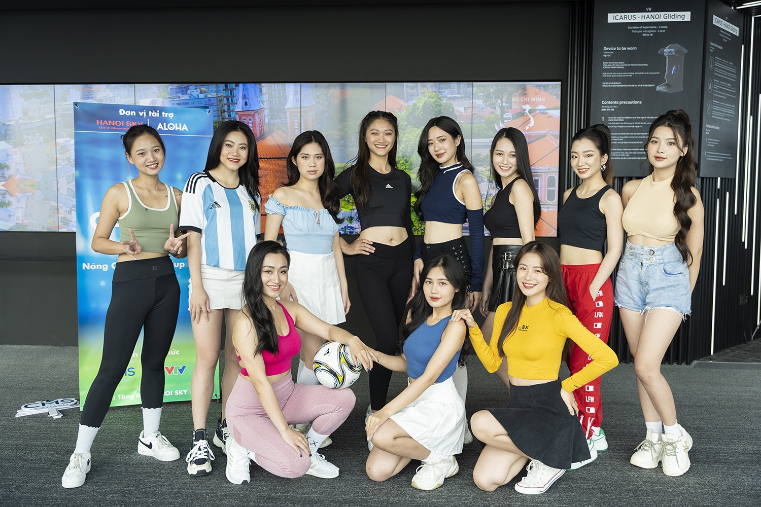 Dàn người đẹp của 'Nóng cùng World Cup 2022'. Ảnh: Internet