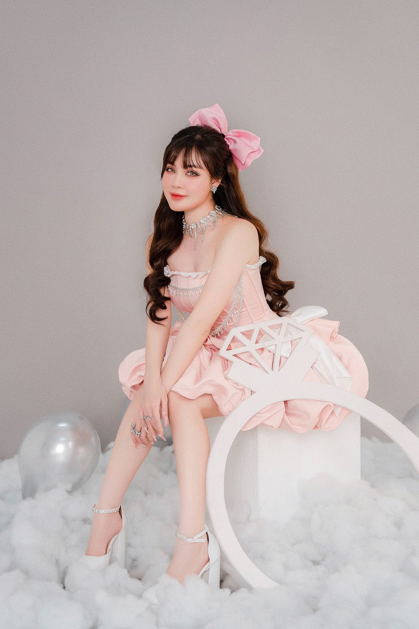 Âu Hà My nhan sắc thăng hạng hậu ly hôn. Ảnh: FBNV