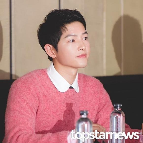 Song Joong Ki bất ngờ chiếm sóng trong đúng ngày sinh nhật Song Hye Kyo - Ảnh 3 Song Joong Ki bất ngờ chiếm sóng trong đúng ngày sinh nhật Song Hye Kyo - Ảnh 3