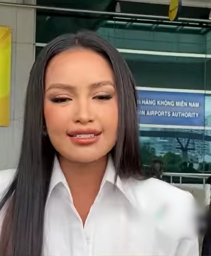Trước thềm chinh chiến Miss Universe 2022, Ngọc Châu gây xôn xao với dung nhan ngoài đời thật - Ảnh 3 Trước thềm chinh chiến Miss Universe 2022, Ngọc Châu gây xôn xao với dung nhan ngoài đời thật - Ảnh 3