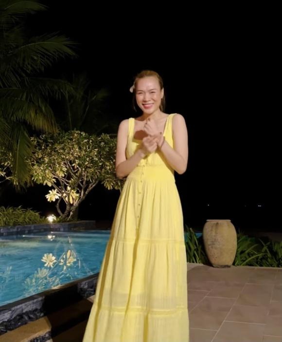 Phản ứng đáng yêu của Diệu Nhi khi thấy idol Mỹ Tâm trổ tài nhảy nhót - Ảnh 1 Phản ứng đáng yêu của Diệu Nhi khi thấy idol Mỹ Tâm trổ tài nhảy nhót - Ảnh 1