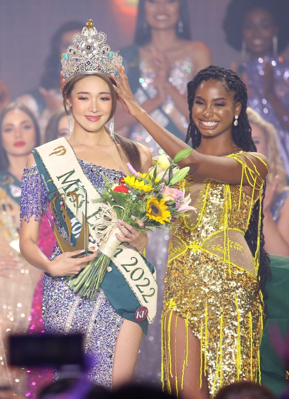 Đại diện Hàn Quốc đăng quang ngôi vị cao nhất Miss Earth 2022