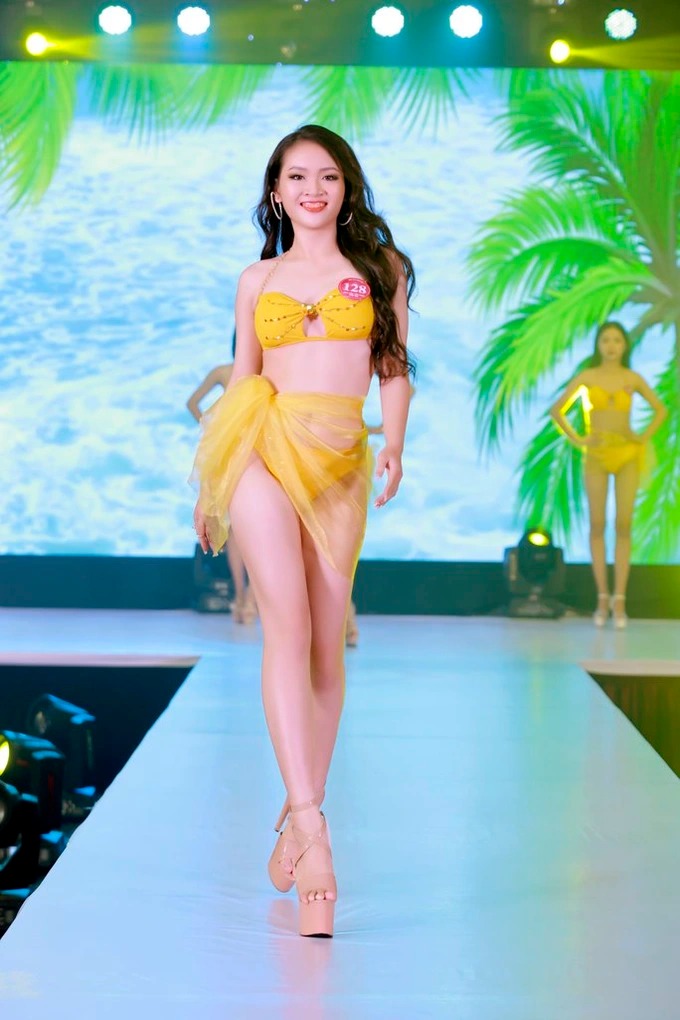 Cận cảnh nhan sắc tuổi 18 của tân Hoa hậu Việt Nam Thời đại 2022. Ảnh: BTC