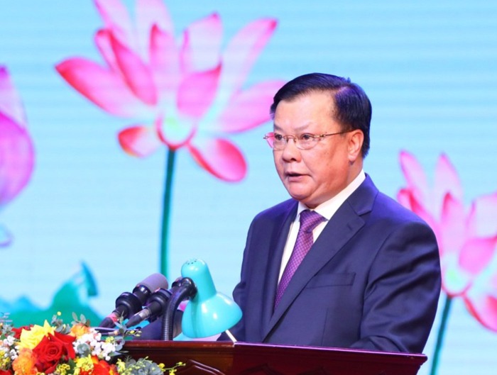 Ủy viên Bộ Chính trị, Bí thư Thành ủy Đinh Tiến Dũng trình bày diễn văn tại Lễ kỷ niệm Ủy viên Bộ Chính trị, Bí thư Thành ủy Đinh Tiến Dũng trình bày diễn văn tại Lễ kỷ niệm