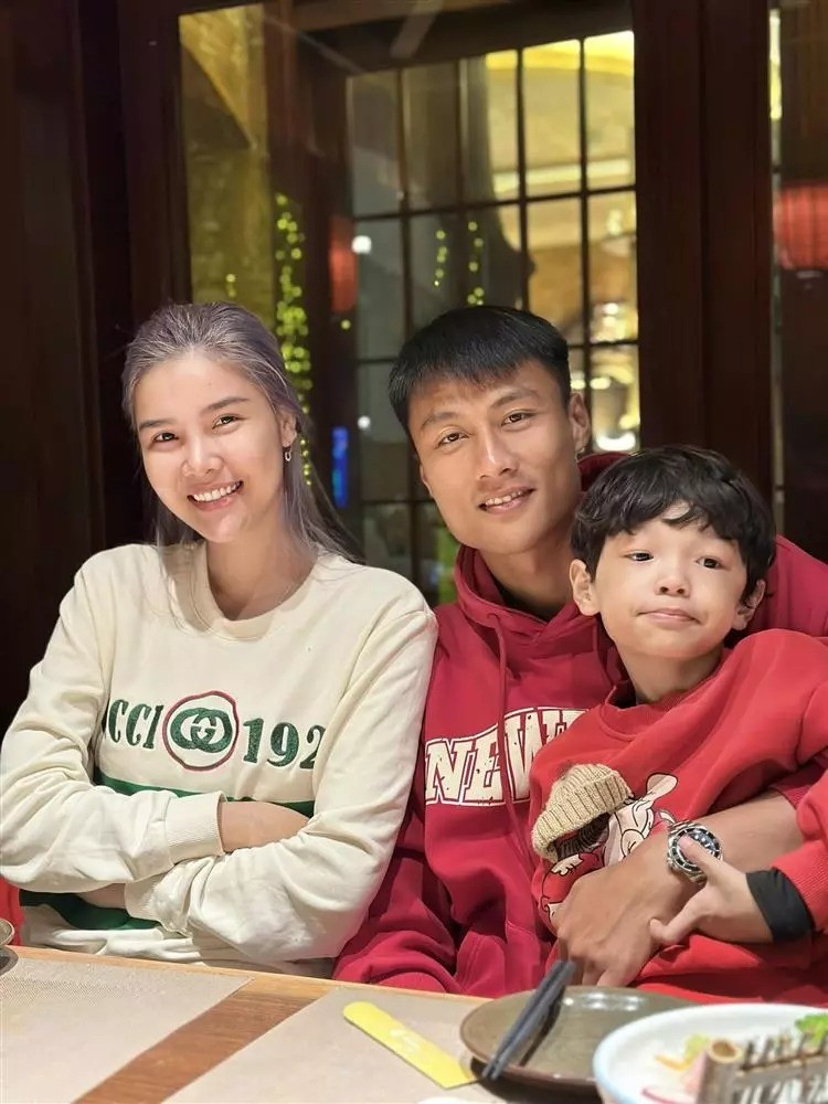 Kỳ Hân không ngại để mặt mộc. Ảnh: FBNV Kỳ Hân không ngại để mặt mộc. Ảnh: FBNV