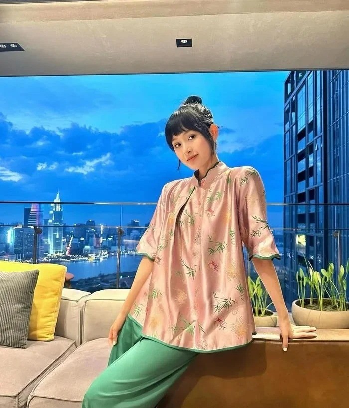 Sao Việt 4/2: Tuấn Hưng triết lý sau ồn ào bán hàng fake, Hiền Hồ chăm đi chùa dịp đầu năm - Ảnh 3