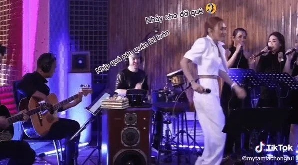 Sao Việt 6/2: Nam chính 'Vì yêu mà đến' đột ngột qua đời, Mỹ Tâm bất ngờ gặp sự cố với chính đứa con tinh thần - Ảnh 3 Sao Việt 6/2: Nam chính 'Vì yêu mà đến' đột ngột qua đời, Mỹ Tâm bất ngờ gặp sự cố với chính đứa con tinh thần - Ảnh 3