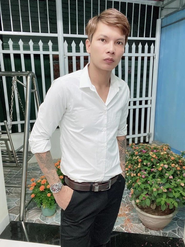 Lộc Fuho ăn mừng thành lập công ty theo cách ít ai dám làm - Ảnh 1 Lộc Fuho ăn mừng thành lập công ty theo cách ít ai dám làm - Ảnh 1