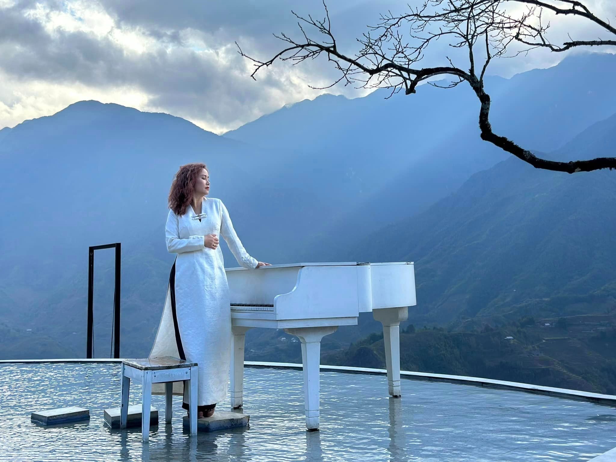 Sao Việt 15/2: Phan Như Thảo 'muối mặt' vì chiếc áo 'phản chủ', Thanh Thanh Huyền gây tranh cãi tại Miss Charm - Ảnh 2