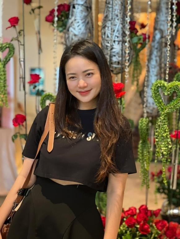 Phan Như Thảo phải trả giá đắt để có được sắc vóc như hiện tại. Ảnh: Internet Phan Như Thảo phải trả giá đắt để có được sắc vóc như hiện tại. Ảnh: Internet