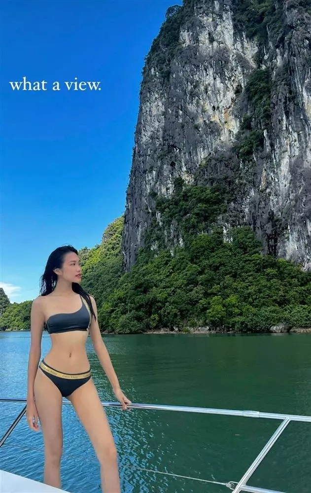 Bạn gái Đoàn Văn Hậu khoe dáng táo bạo giữa cái giá rét vùng Tây Bắc - Ảnh 2