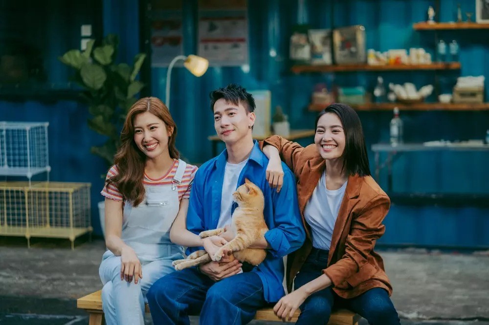 Thúy Ngân và khoảnh khắc bất ngờ tại nhà riêng của đồng nghiệp nam - Ảnh 1