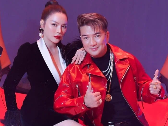 Cha con Đàm Vĩnh Hưng vui đùa bên nhau khiến Lý Nhã Kỳ dâng trào mong ước thiêng liêng - Ảnh 1 Cha con Đàm Vĩnh Hưng vui đùa bên nhau khiến Lý Nhã Kỳ dâng trào mong ước thiêng liêng - Ảnh 1