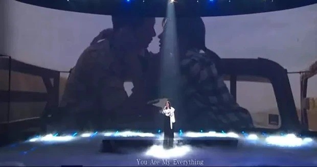 Nhà Đài Hàn Quốc nhận chỉ trích dữ dội khi khui lại loạt ảnh mùi mẫn của Song Joong Ki và Song Hye Kyo - Ảnh 1 Nhà Đài Hàn Quốc nhận chỉ trích dữ dội khi khui lại loạt ảnh mùi mẫn của Song Joong Ki và Song Hye Kyo - Ảnh 1