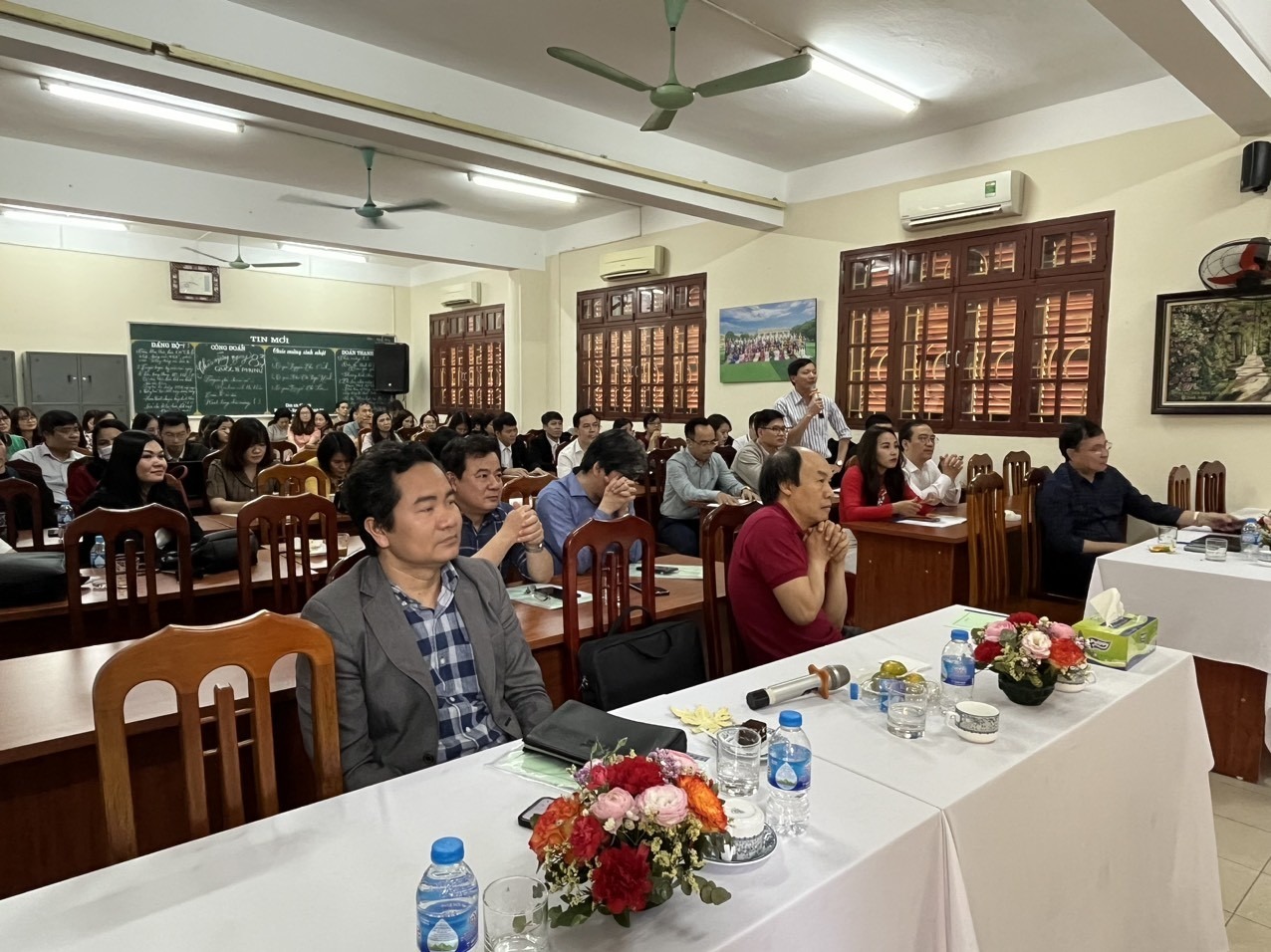 Trả bài cũ không còn là cách đánh giá, kiểm tra học sinh 2 Trả bài cũ không còn là cách đánh giá, kiểm tra học sinh 2