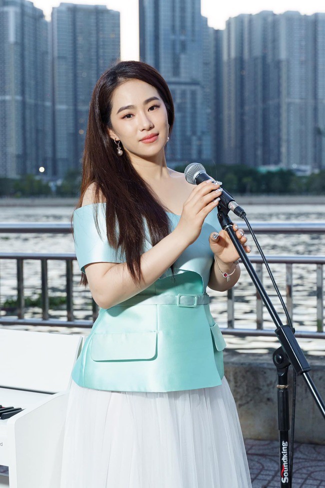 Lương Bích Hữu kể về giai đoạn đen tối nhất cuộc đời sau khi vướng tai nạn lúc di diễn 3 Lương Bích Hữu kể về giai đoạn đen tối nhất cuộc đời sau khi vướng tai nạn lúc di diễn 3