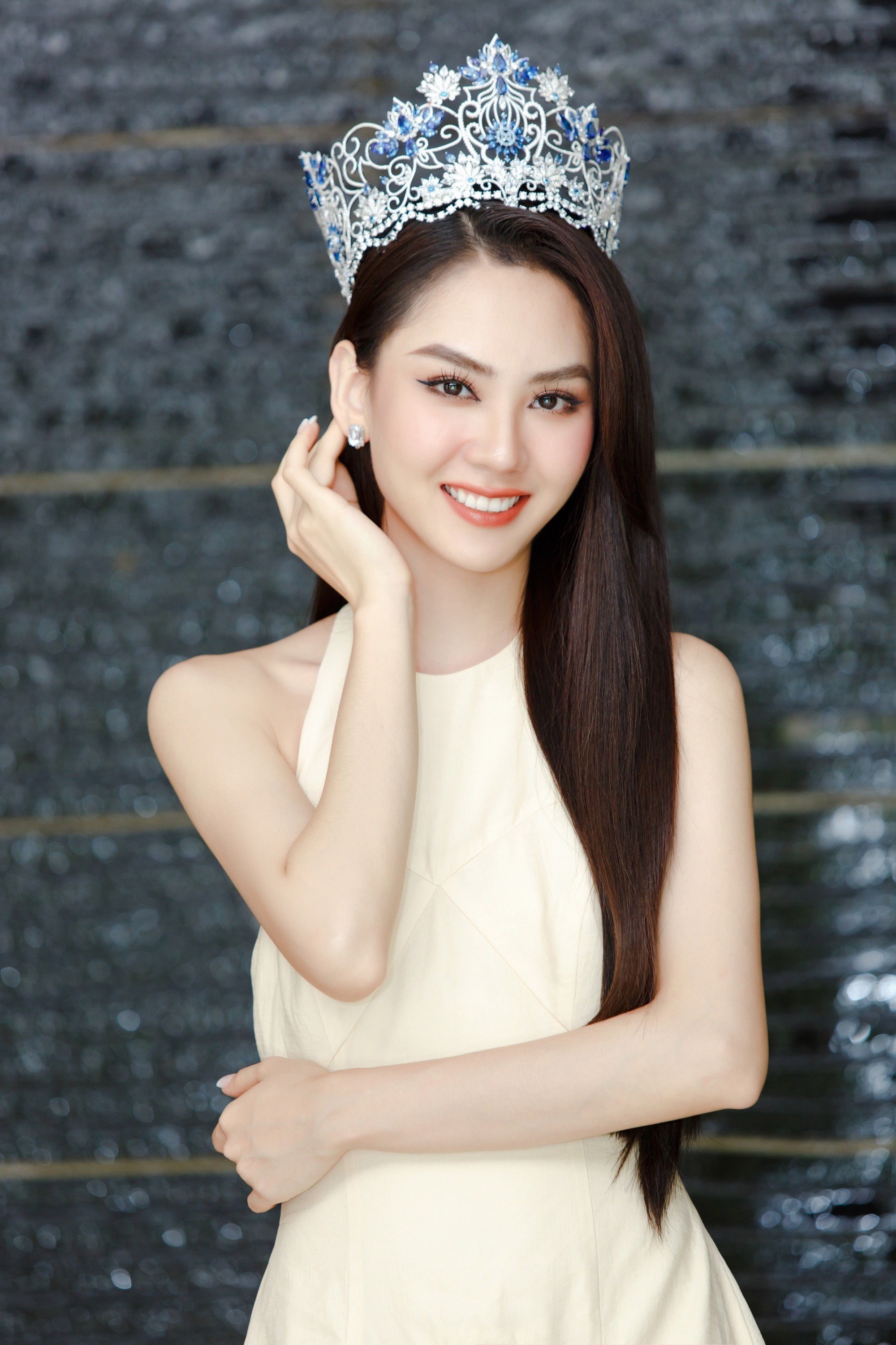 Hoa hậu Mai Phương để lộ tình trạng đáng báo động trước thềm Miss World 2023 1 Hoa hậu Mai Phương để lộ tình trạng đáng báo động trước thềm Miss World 2023 1