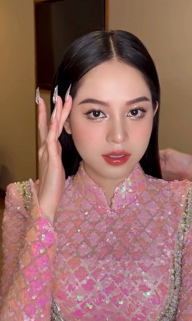 Thanh Thủy nhan sắc thăng hạng hậu thẩm mỹ. Ảnh: FBNV Thanh Thủy nhan sắc thăng hạng hậu thẩm mỹ. Ảnh: FBNV