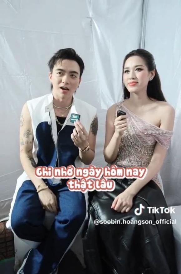 Video: Đỗ Thị Hà biểu cảm đáng yêu hết nấc khi gặp gỡ thần tượng điển trai 1 Video: Đỗ Thị Hà biểu cảm đáng yêu hết nấc khi gặp gỡ thần tượng điển trai 1