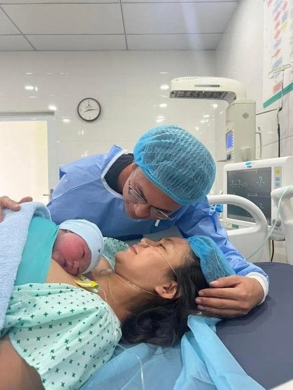 Hậu công khai dung mạo 'nửa kia', Mâu Thủy khoe luôn gia tài lớn với bạn trai - Ảnh 2 Hậu công khai dung mạo 'nửa kia', Mâu Thủy khoe luôn gia tài lớn với bạn trai - Ảnh 2