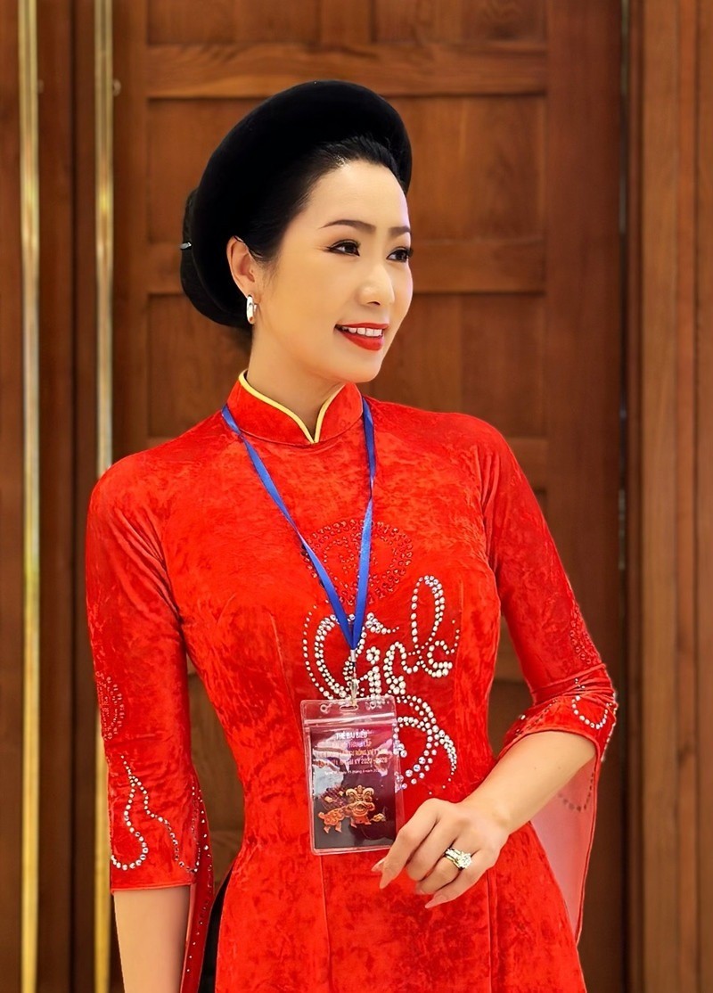 NSƯT Trịnh Kim Chi báo tin vui lên chức mới sau hơn 20 năm hoạt động nghệ thuật 2 NSƯT Trịnh Kim Chi báo tin vui lên chức mới sau hơn 20 năm hoạt động nghệ thuật 2