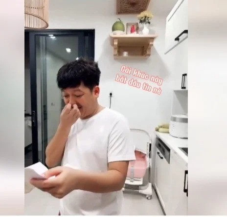 Sao Việt 21/4: Trường Giang - Nhã Phương lên chức lần 2, xuất hiện người tiết lộ 'con người thật' Đỗ Thị Hà - Ảnh 1 Sao Việt 21/4: Trường Giang - Nhã Phương lên chức lần 2, xuất hiện người tiết lộ 'con người thật' Đỗ Thị Hà - Ảnh 1