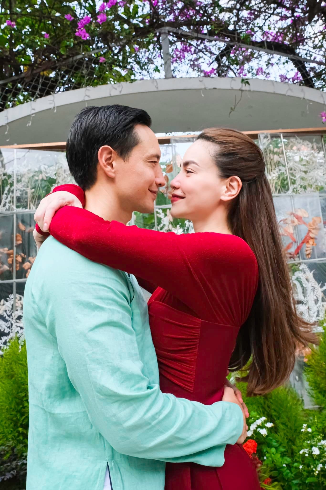 Kim Lý hé lộ quá khứ yêu đương với Hồ Ngọc Hà, nói lời mật ngọt khiến bao người 'lụi tim' 3 Kim Lý hé lộ quá khứ yêu đương với Hồ Ngọc Hà, nói lời mật ngọt khiến bao người 'lụi tim' 3