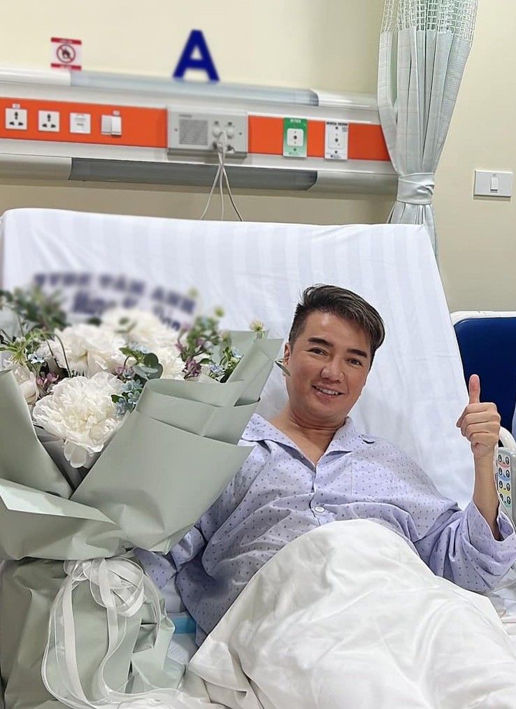 Đàm Vĩnh Hưng tiết lộ phải nhập viện. Ảnh: FBNV Đàm Vĩnh Hưng tiết lộ phải nhập viện. Ảnh: FBNV