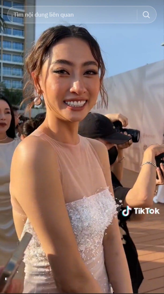 Nhan sắc Lương Thùy Linh dấy lên tranh cãi cách đây không lâu. Ảnh: FBNV Nhan sắc Lương Thùy Linh dấy lên tranh cãi cách đây không lâu. Ảnh: FBNV