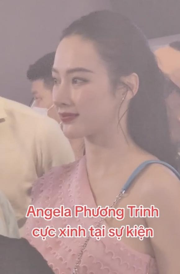 Trái ngược với thân hình vạm vỡ, Angela Phương Trinh đẹp tựa tiên nữ qua ống kính cam thường - Ảnh 1