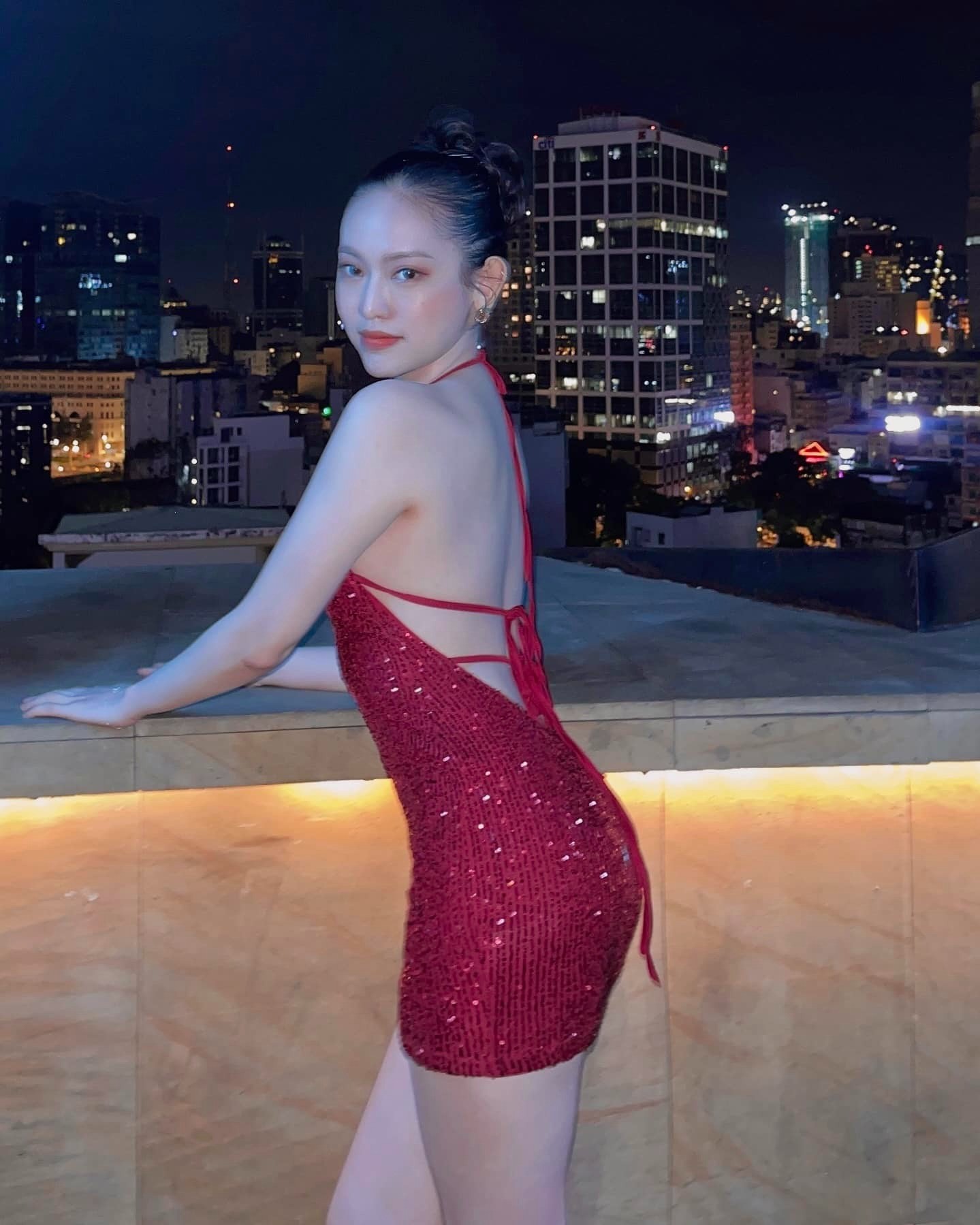 'Hot girl Cà Mau' Thúy Vi diện mạo khiến nhiều người không nhận ra - Ảnh 2 'Hot girl Cà Mau' Thúy Vi diện mạo khiến nhiều người không nhận ra - Ảnh 2