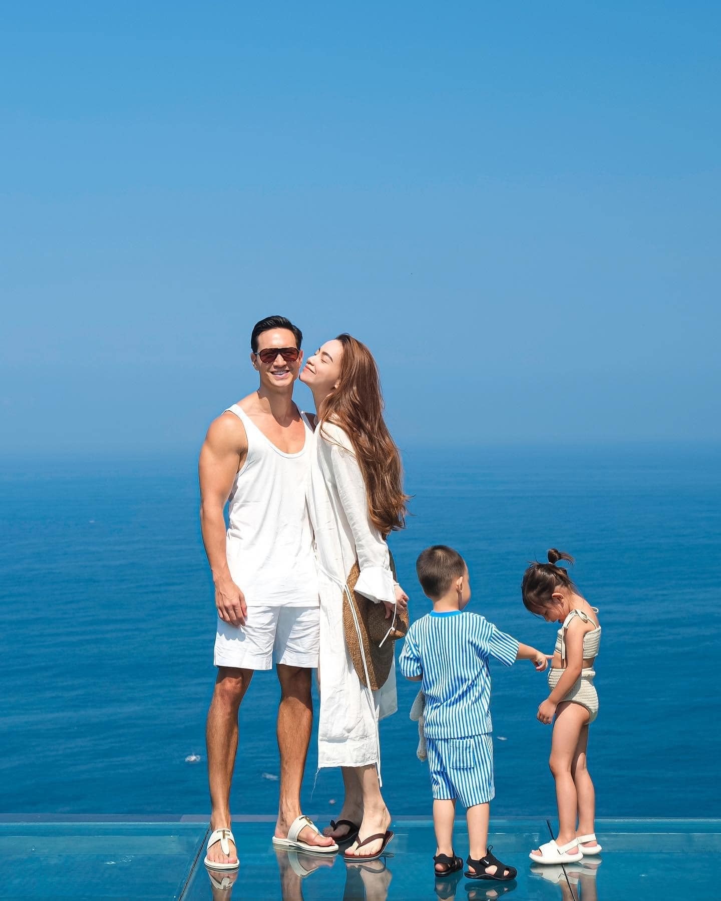 Sao Việt 18/7: Hồ Ngọc Hà công khai ảnh tấu hài của gia đình, Bảo Ngọc lên tiếng khi bị chỉ trích hủy show - Ảnh 1