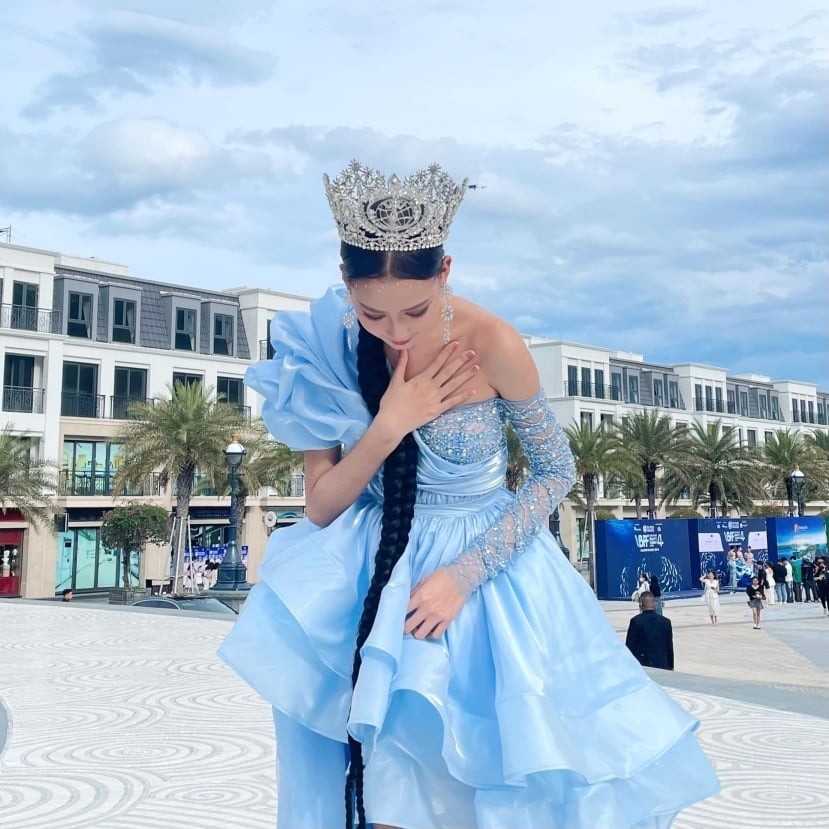 Sao Việt 18/7: Hồ Ngọc Hà công khai ảnh tấu hài của gia đình, Bảo Ngọc lên tiếng khi bị chỉ trích hủy show - Ảnh 3