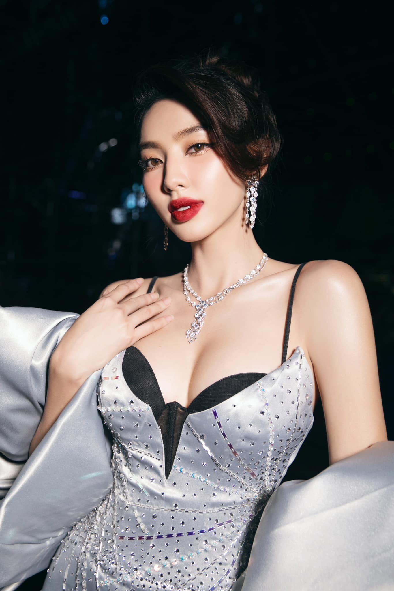 Thùy Tiên là nàng hậu vẫn luôn nhận được tình cảm của công chúng. Ảnh: FBNV Thùy Tiên là nàng hậu vẫn luôn nhận được tình cảm của công chúng. Ảnh: FBNV