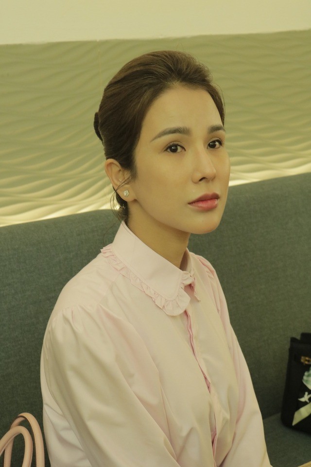 Diệp Lâm Anh bất ngờ xuất hiện với hình ảnh bụng bầu, sự thật là gì? - Ảnh 1 Diệp Lâm Anh bất ngờ xuất hiện với hình ảnh bụng bầu, sự thật là gì? - Ảnh 1