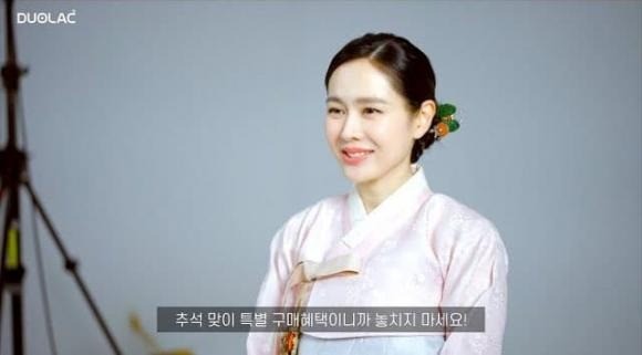 Vẻ đẹp của 'mẹ bỉm' khiến bao người xuyến xao. Ảnh: Internet Vẻ đẹp của 'mẹ bỉm' khiến bao người xuyến xao. Ảnh: Internet