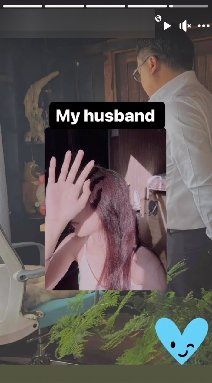 Nam Em tiết lộ đang trong mối quan hệ yêu đương với một người đàn ông. Ảnh: FBNV