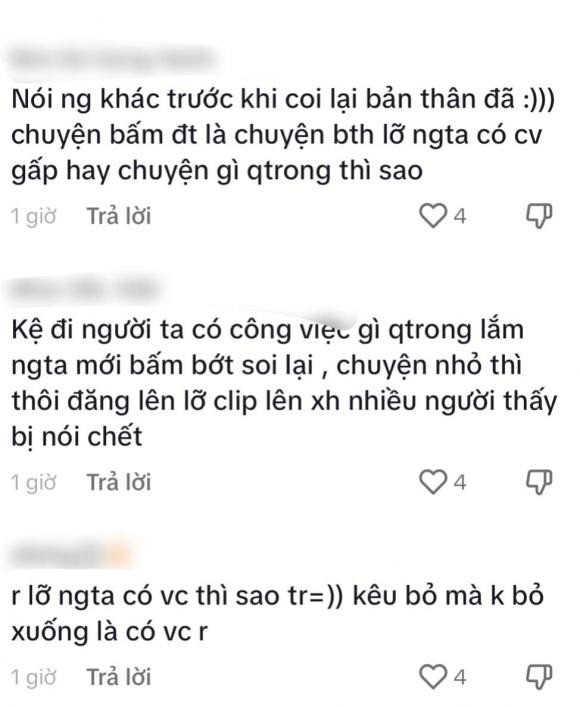 Tranh cãi xung quanh khoảnh khắc của Thanh Thủy. Ảnh: Chụp màn hình Tranh cãi xung quanh khoảnh khắc của Thanh Thủy. Ảnh: Chụp màn hình