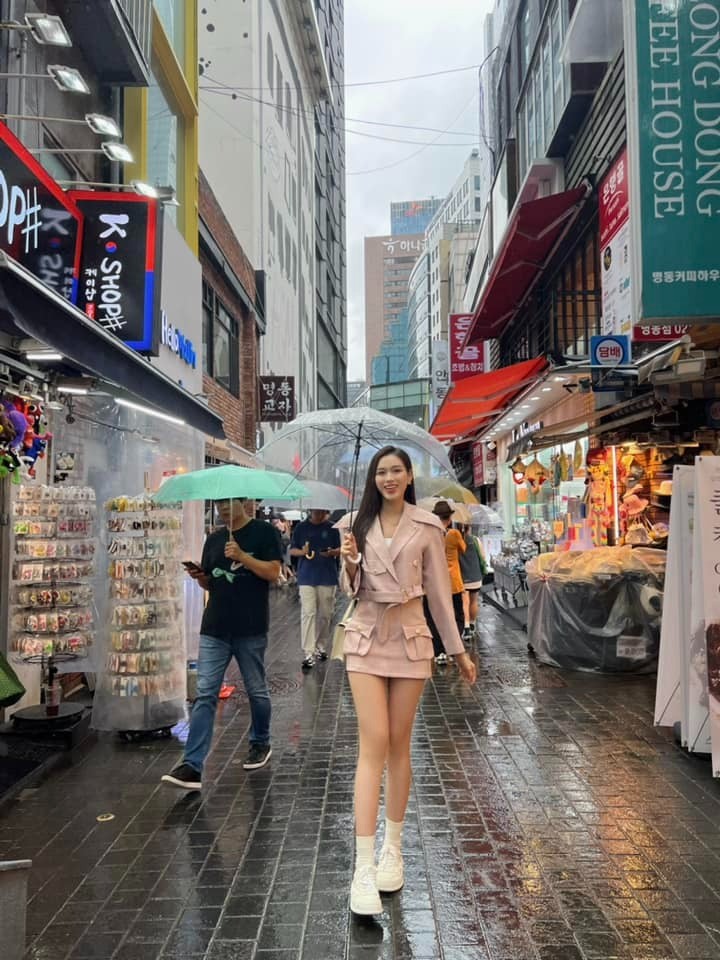 Đỗ Thị Hà ở Hàn Quốc. Ảnh: FBNV Đỗ Thị Hà ở Hàn Quốc. Ảnh: FBNV
