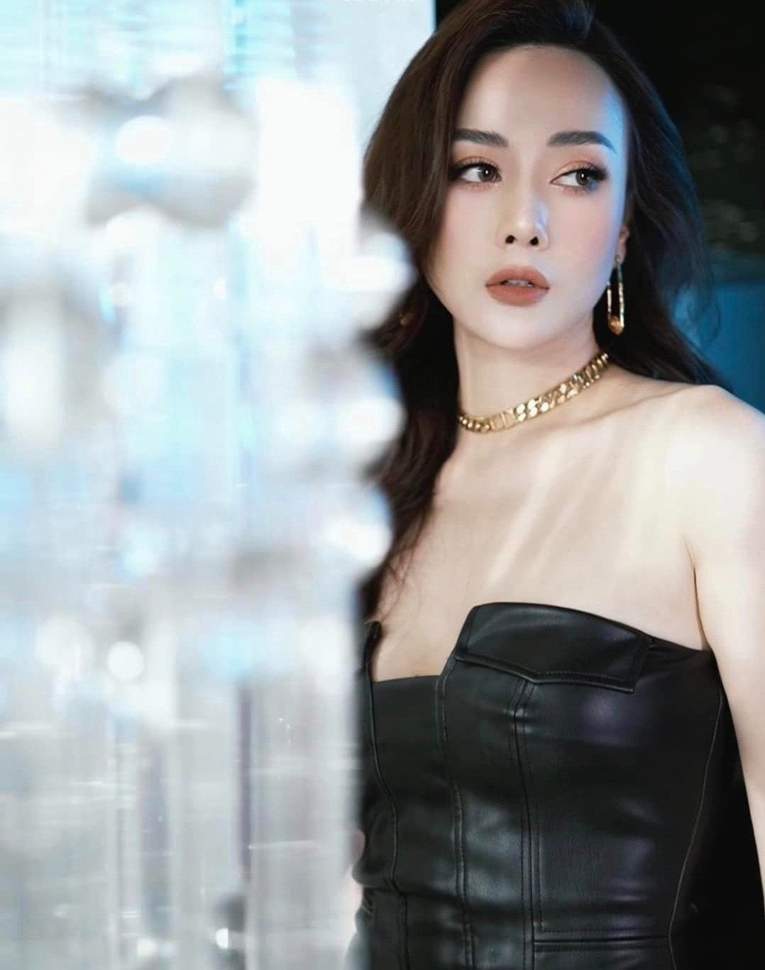 Phương Oanh đẹp xuất thần trong bộ ảnh mới. Ảnh: FBNV