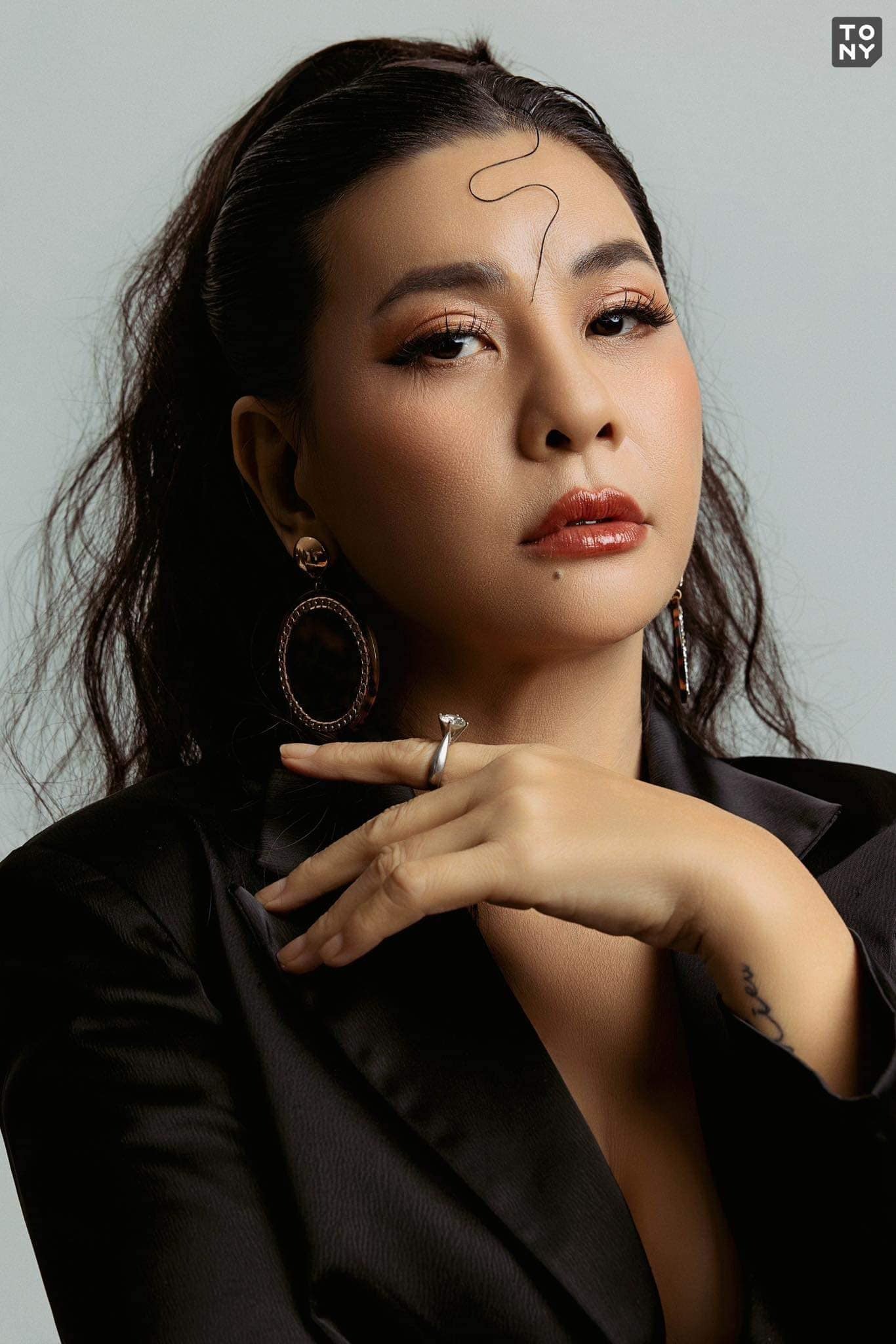 Cát Phượng xinh đẹp và trẻ trung trong loạt ảnh mới. Ảnh: FBNV Cát Phượng xinh đẹp và trẻ trung trong loạt ảnh mới. Ảnh: FBNV