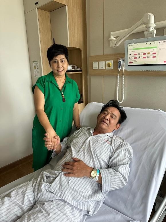 Sao Việt 7/9: Hoàng Thùy Linh phản ứng cao tay khi bị hỏi về Hồ Hoài Anh, tình hình sức khỏe của NS Quang Tèo - Ảnh 4 Sao Việt 7/9: Hoàng Thùy Linh phản ứng cao tay khi bị hỏi về Hồ Hoài Anh, tình hình sức khỏe của NS Quang Tèo - Ảnh 4