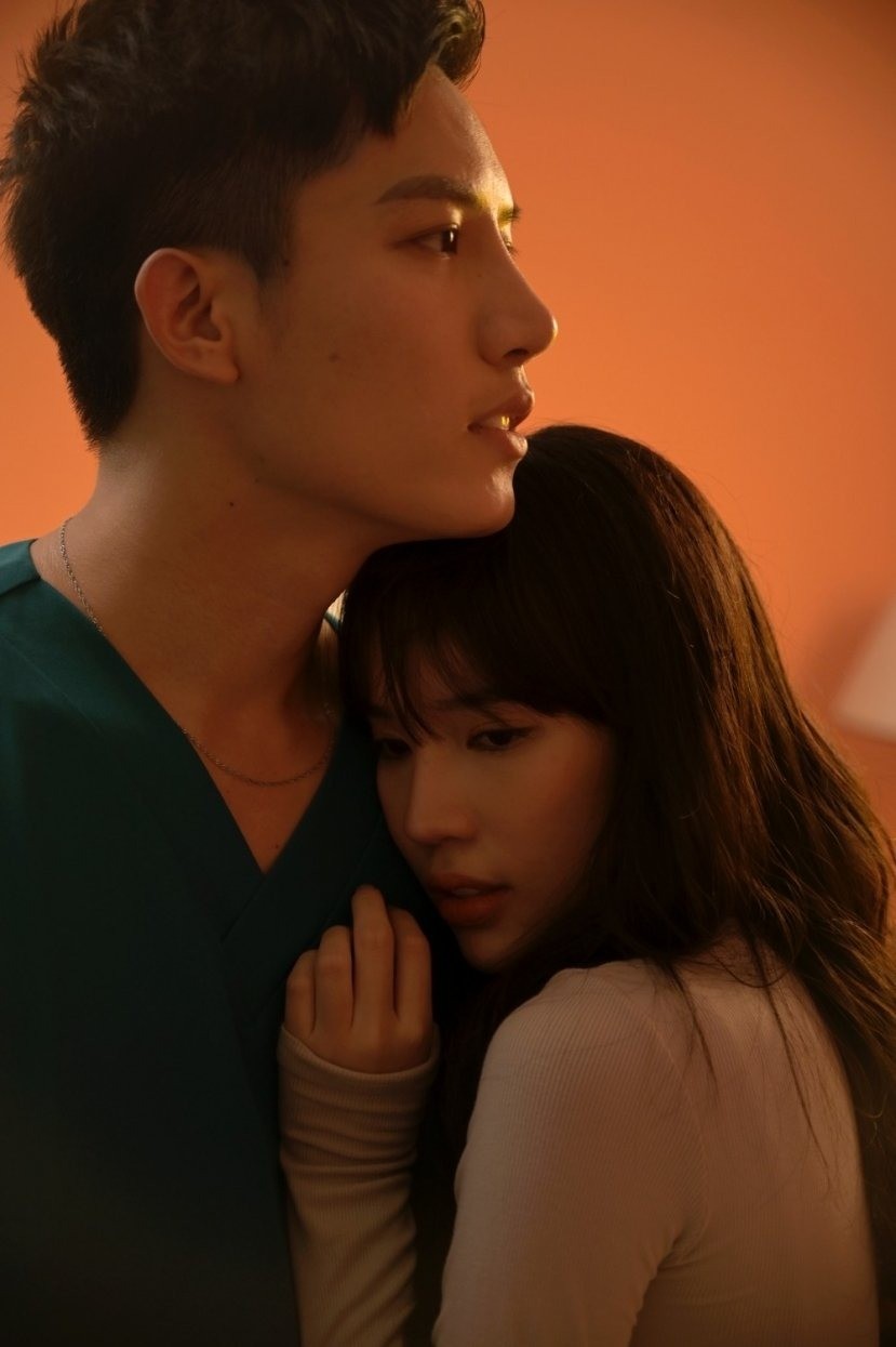 Sao Việt 14/9: Thùy Tiên có hành động trực tiếp đến nạn nhân vụ cháy, Lâm Khánh Chi diện mạo không nhận ra - Ảnh 3