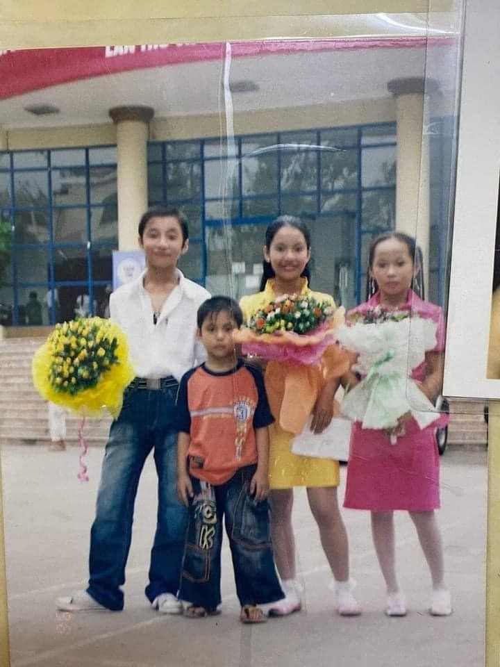 Hình ảnh 17 năm trước của Sơn Tùng và MONO khiến nhiều người bất ngờ - Ảnh 1 Hình ảnh 17 năm trước của Sơn Tùng và MONO khiến nhiều người bất ngờ - Ảnh 1