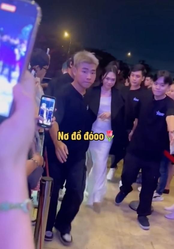 Sự thật nhan sắc xinh đẹp của Mỹ Tâm khi ngồi ghế giám khảo Vietnam Idol 2023 - Ảnh 1 Sự thật nhan sắc xinh đẹp của Mỹ Tâm khi ngồi ghế giám khảo Vietnam Idol 2023 - Ảnh 1