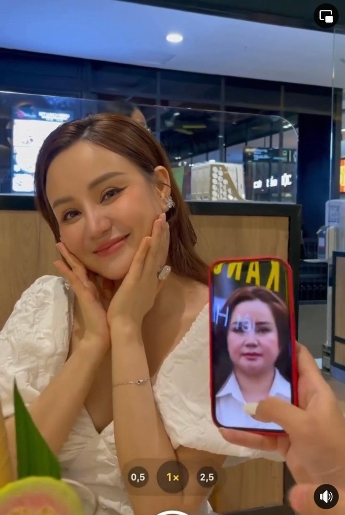 Vy Oanh khoe nhan sắc thật sự sau hình ảnh qua camera thường gây xôn xao - Ảnh 2 Vy Oanh khoe nhan sắc thật sự sau hình ảnh qua camera thường gây xôn xao - Ảnh 2