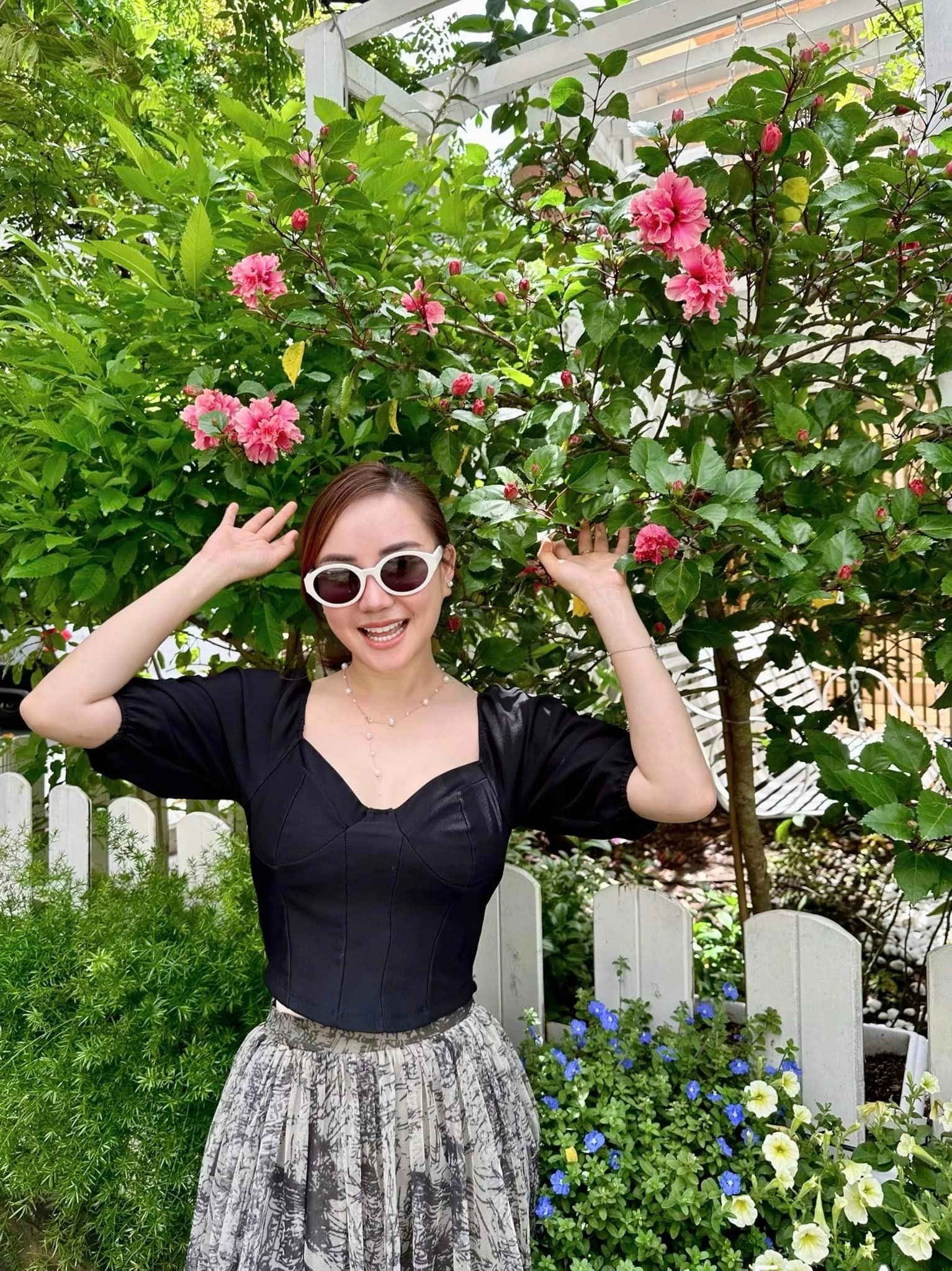 Sau khoảnh khắc bị 'dìm' nhan sắc, Vy Oanh khiêm tốn khi được ngợi khen nhan sắc hết lời - Ảnh 1 Sau khoảnh khắc bị 'dìm' nhan sắc, Vy Oanh khiêm tốn khi được ngợi khen nhan sắc hết lời - Ảnh 1